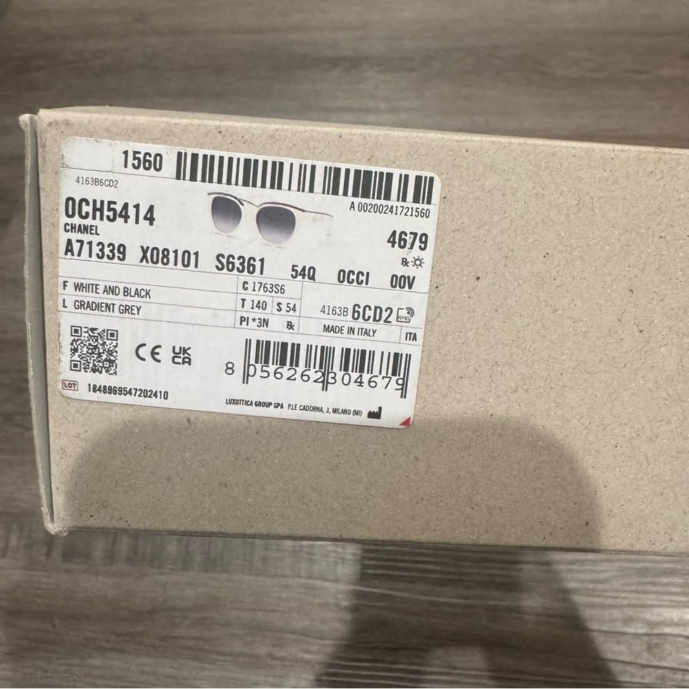 Chanel Butterfly CC Logo White and Black Sunglasses CH5414 - Picture 7 of 16